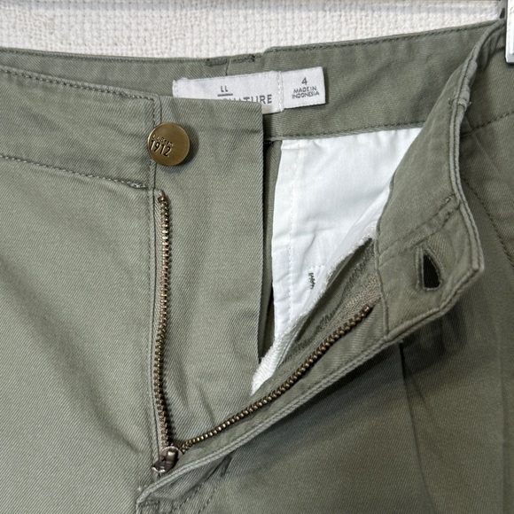 L.L. Bean Signature Chino Pants Women’s 4 Olive Green 100% Cotton Straight Leg - Picture 5 of 8